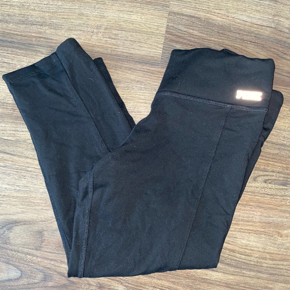 vs PINK cropped yoga leggings